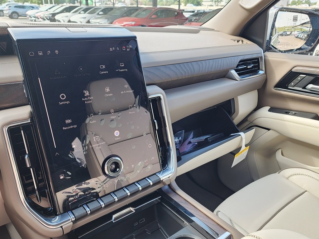 2026 Gmc Yukon Denali photo 38