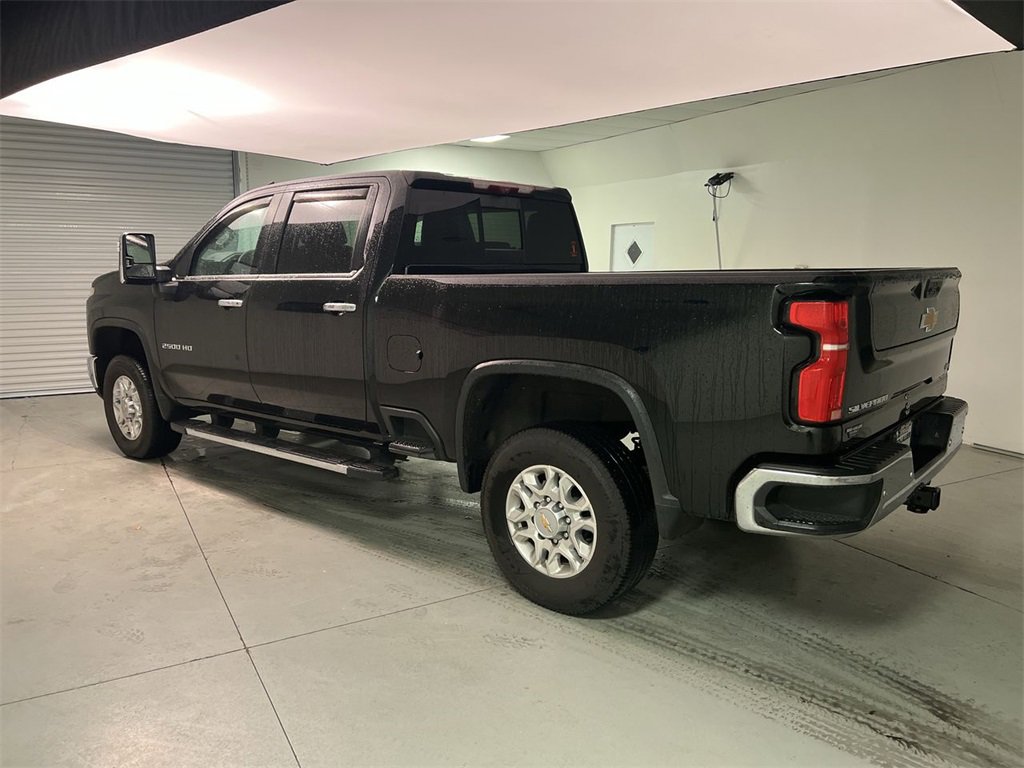 2024 Chevrolet Silverado LTZ photo 6