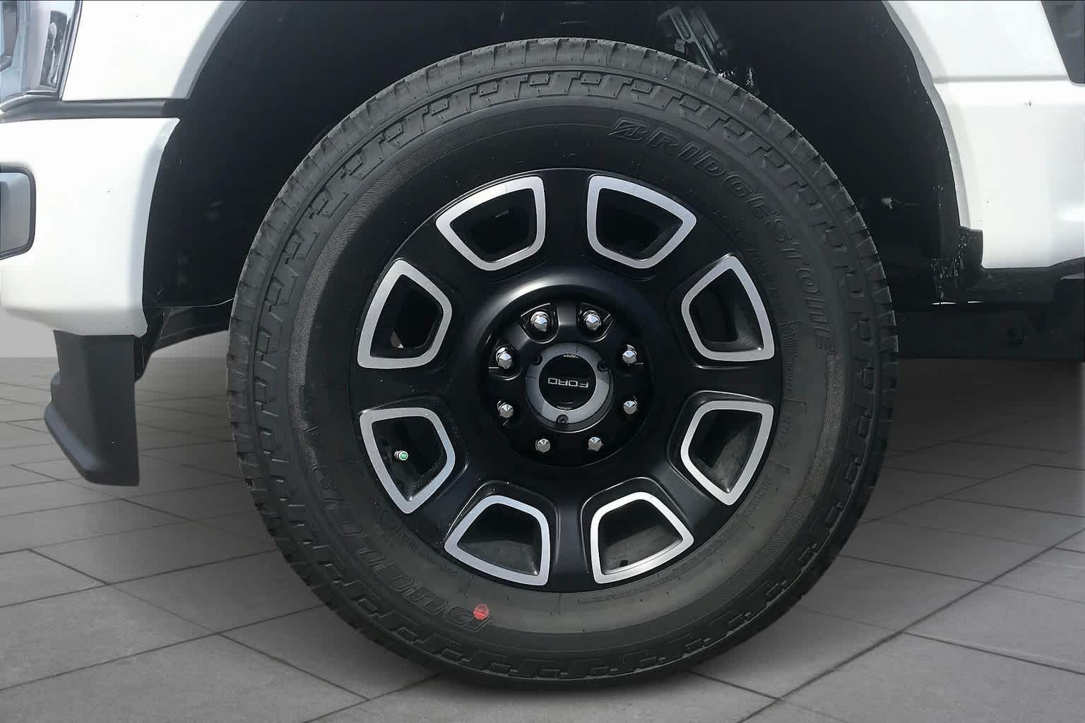 2024 Ford F-250 Platinum photo 24