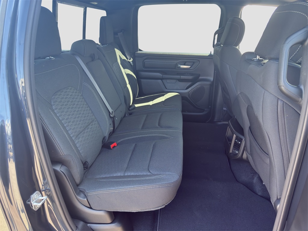 2026 Ram 1500 Tradesman photo 18