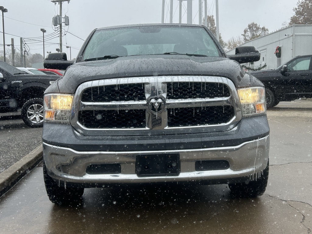 2017 Ram 1500 Tradesman photo 3