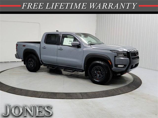 2026 Nissan Frontier PRO-4X's photo