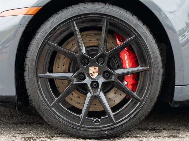 2026 Porsche 911 S photo 12