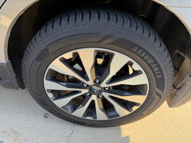 2016 Subaru Outback 2.5i photo 3