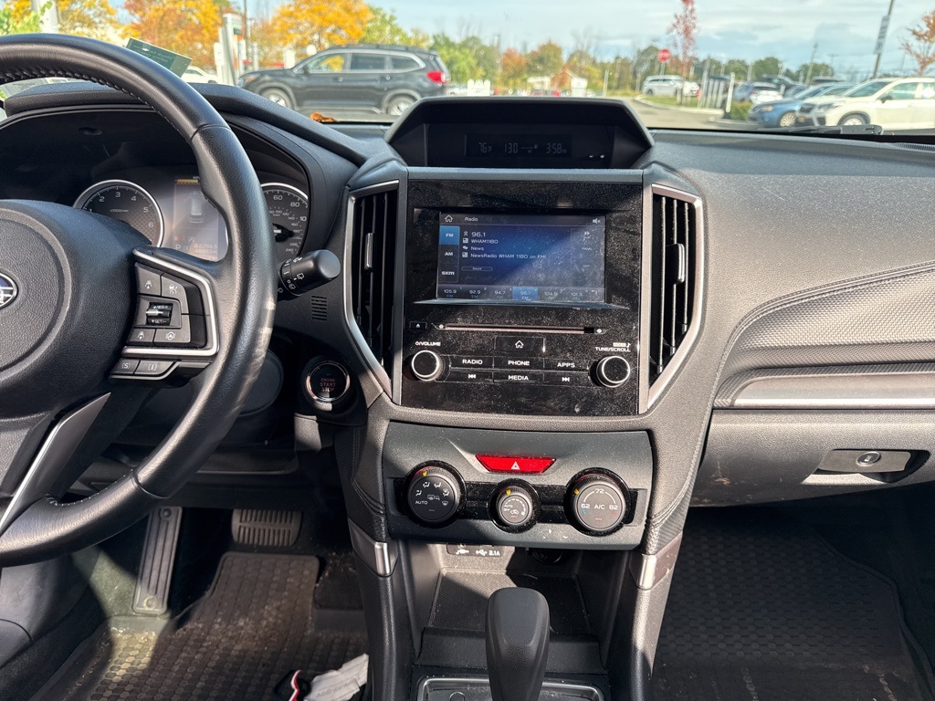 2021 Subaru Forester Premium photo 8