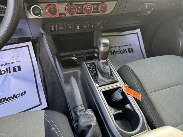 2021 Toyota Tacoma TRD Sport photo 22