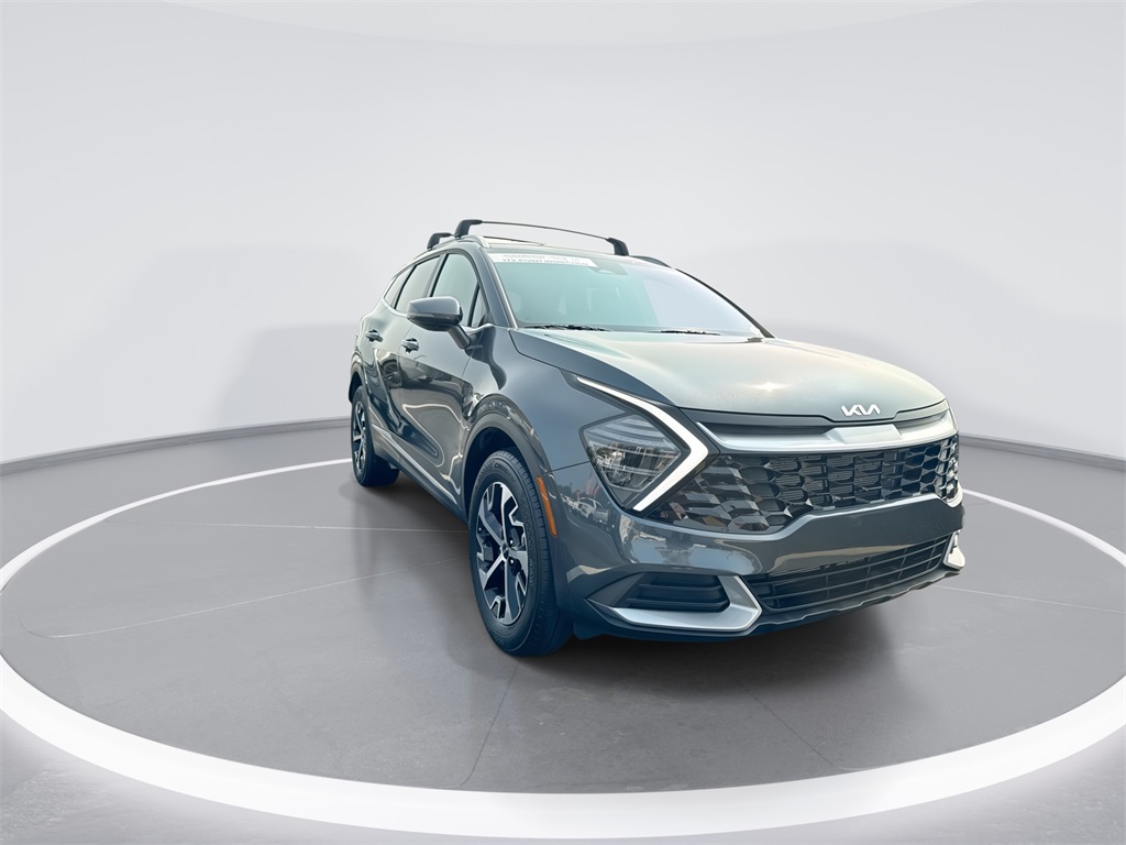 2024 Kia Sportage EX photo 2