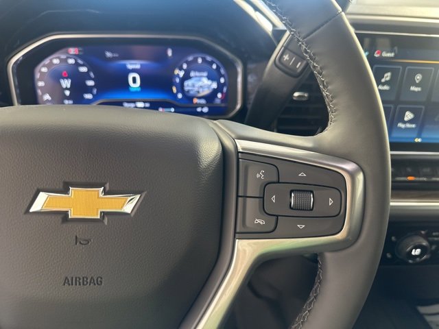 2025 Chevrolet Silverado 1500 LT photo 18