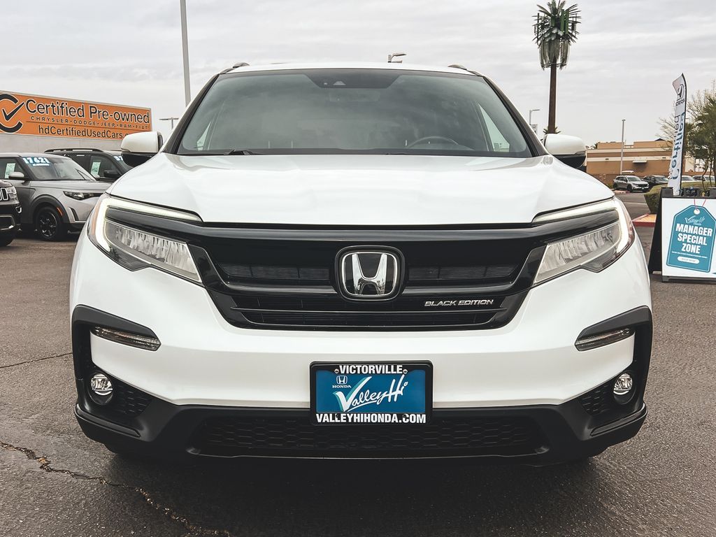 2022 Honda Pilot Black Edition photo 2