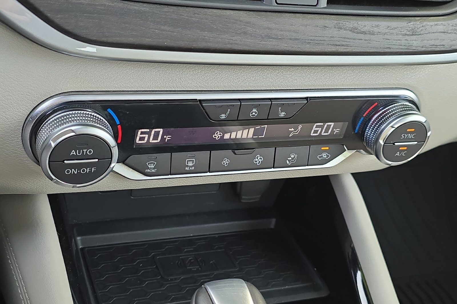 2024 Nissan Altima 2.5 SL photo 17