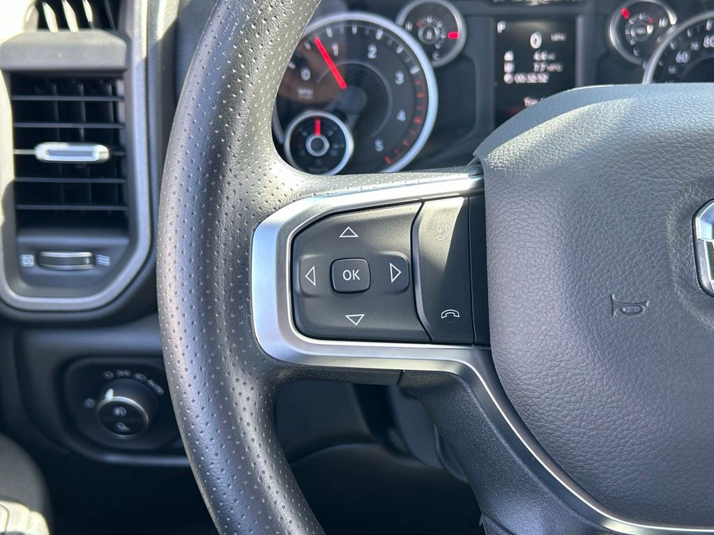 2025 Ram 2500 Tradesman photo 32