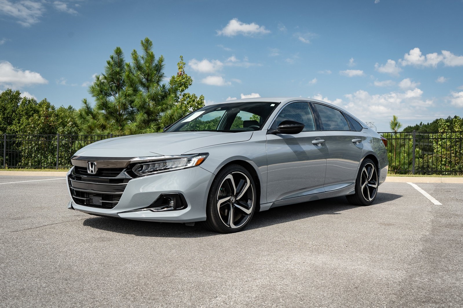 2021 Honda Accord Sport photo 3