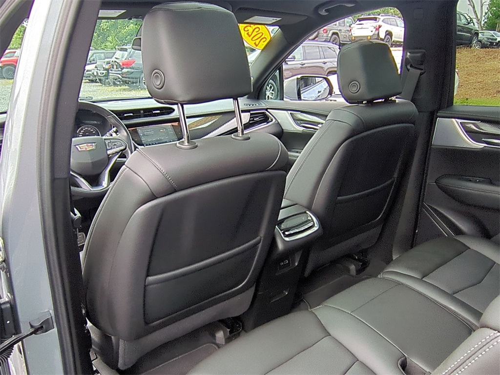 2023 Cadillac XT6 Sport photo 14