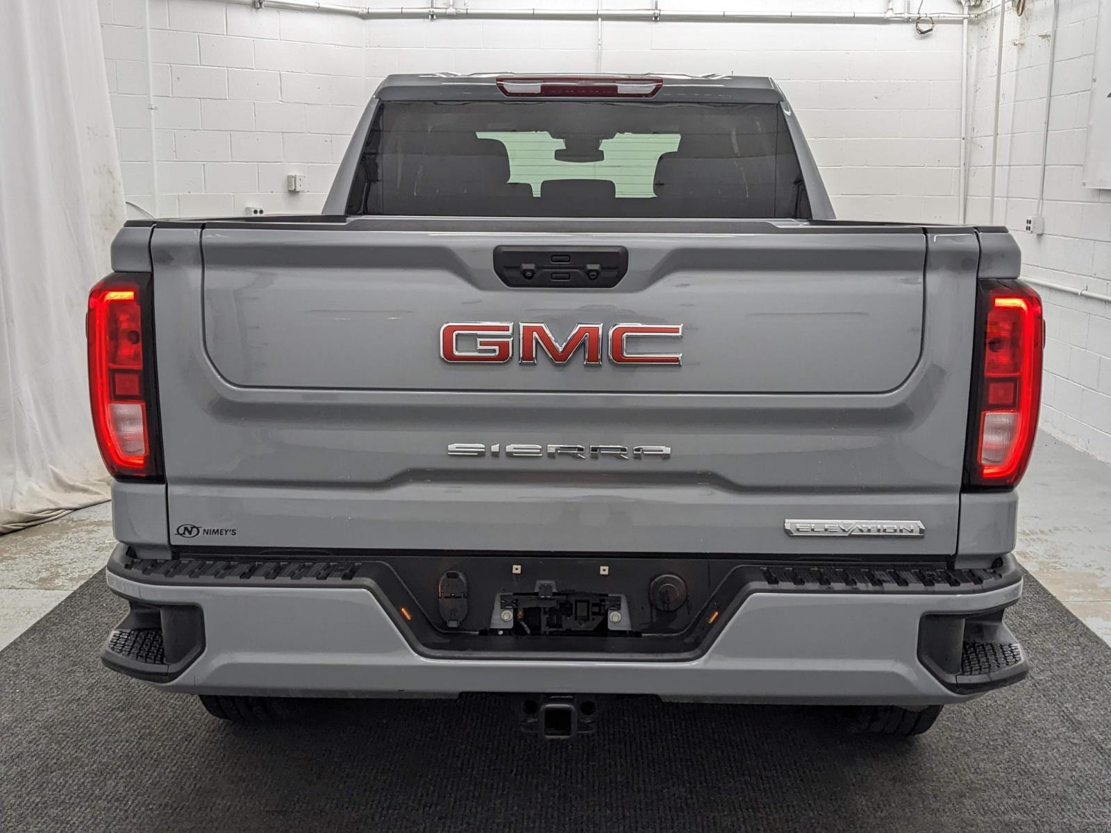 2024 Gmc Sierra 1500 Elevation photo 18