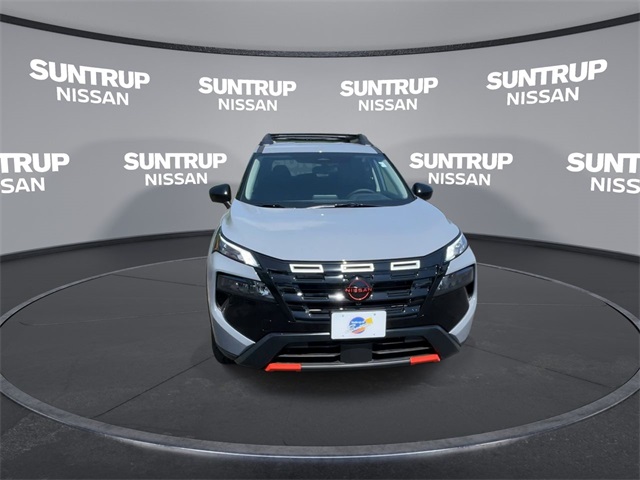 2025 Nissan Rogue SV photo 3