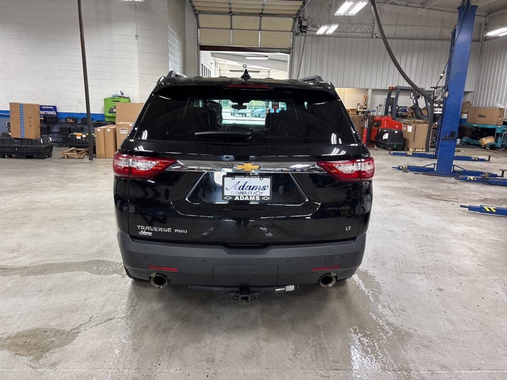 2020 Chevrolet Traverse Leather photo 2