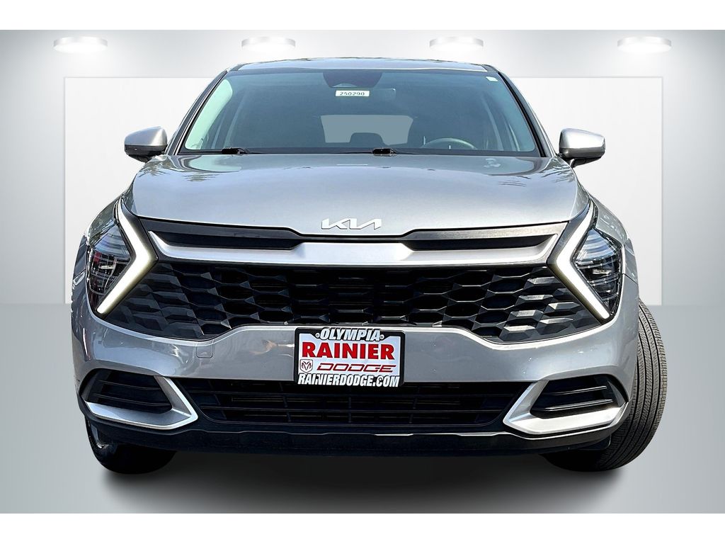 2024 Kia Sportage LX photo 3