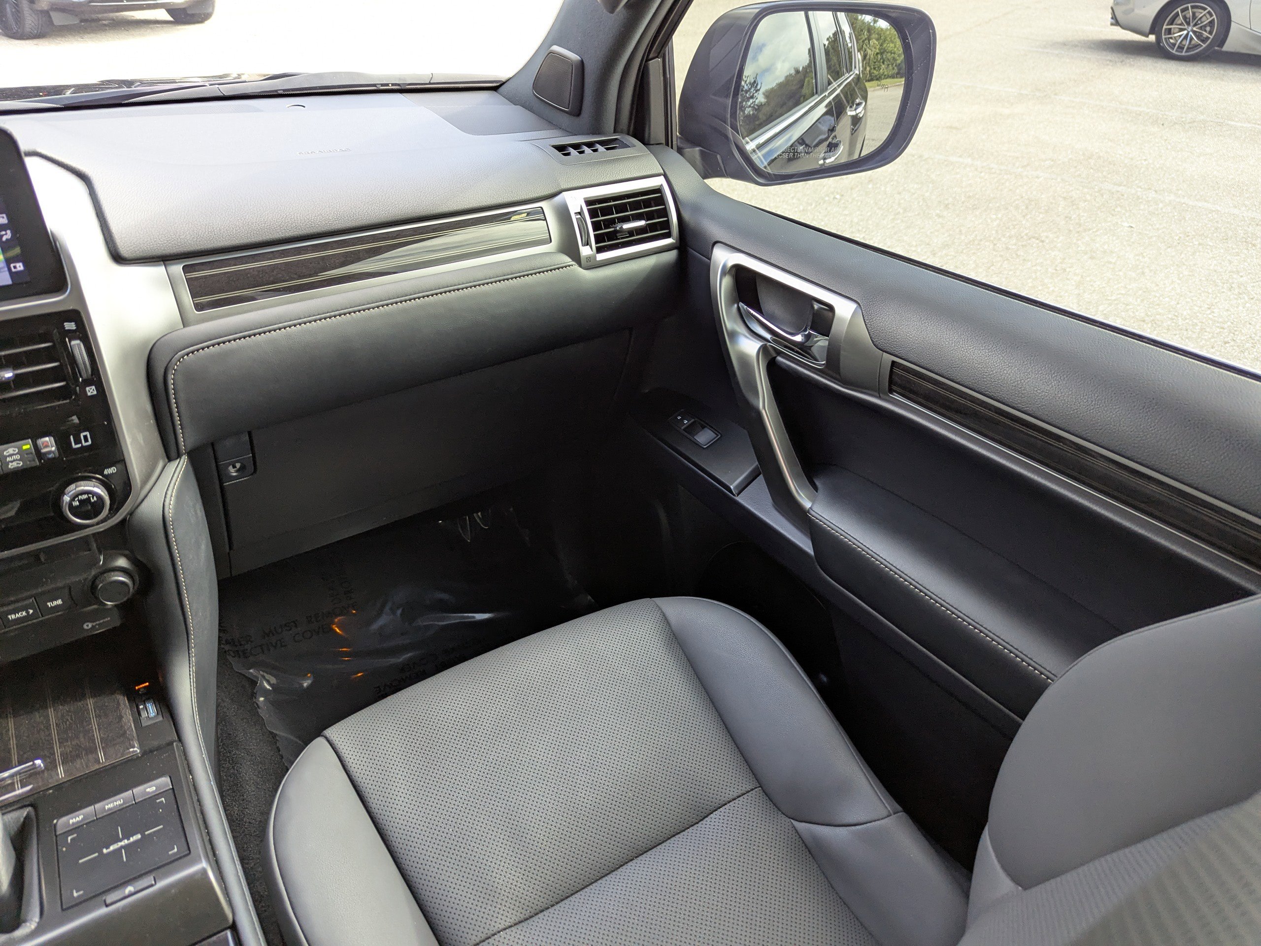 2023 Lexus GX 460 Premium photo 10