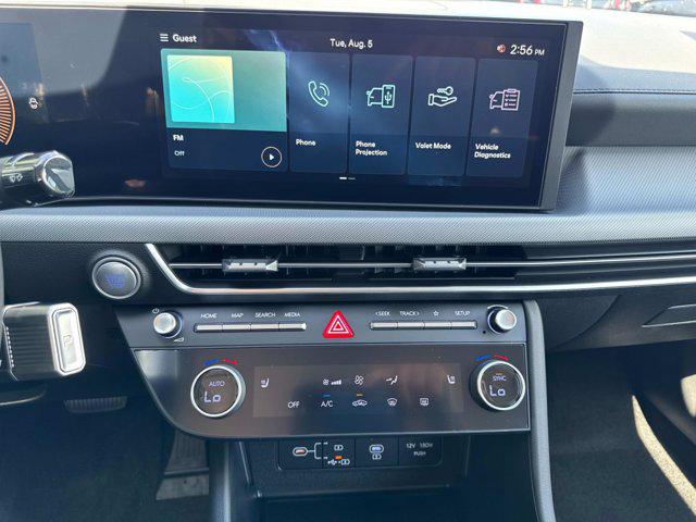 2025 Hyundai Sonata SEL photo 23