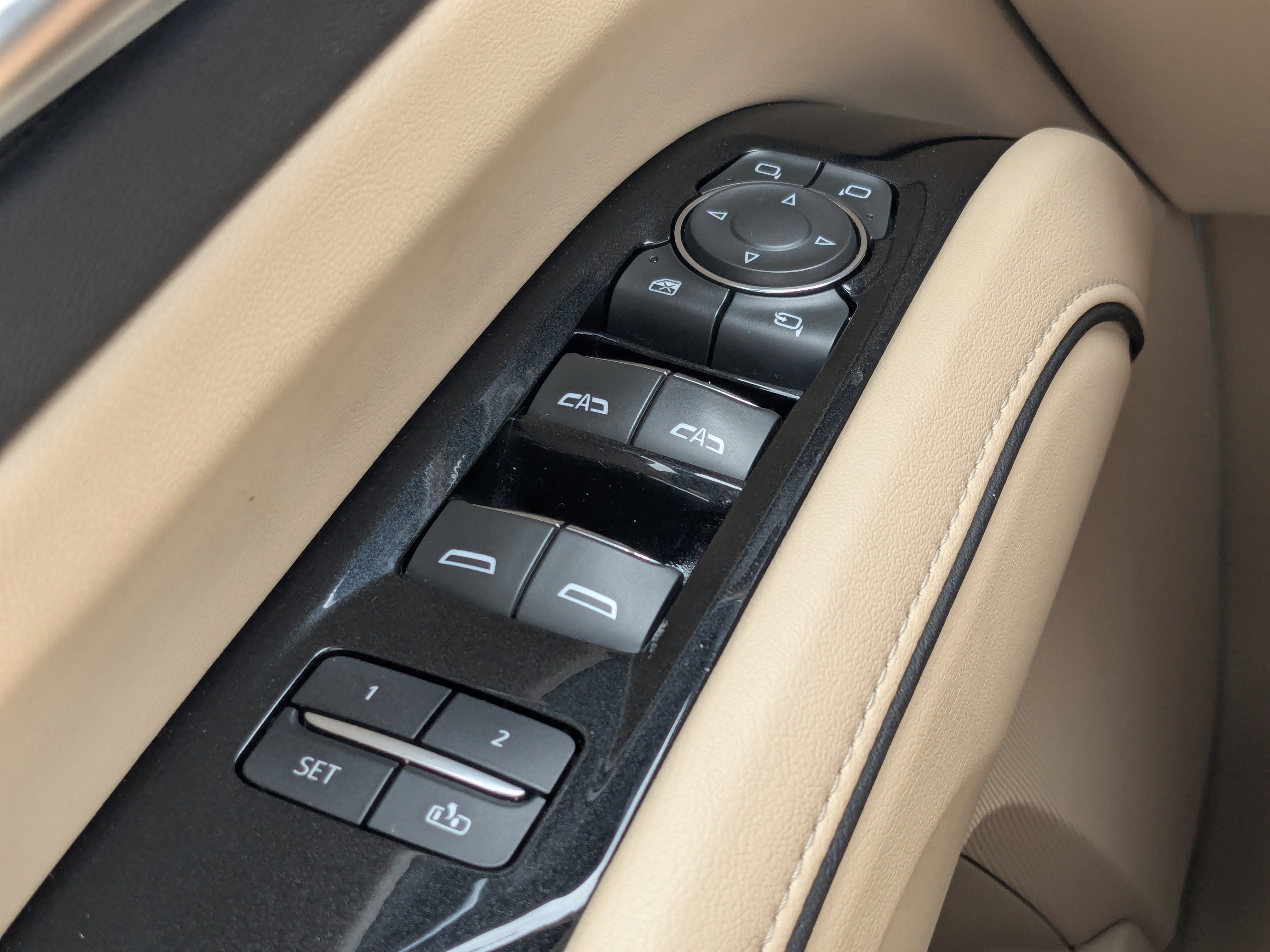 2023 Cadillac Escalade ESV Premium Luxury photo 12