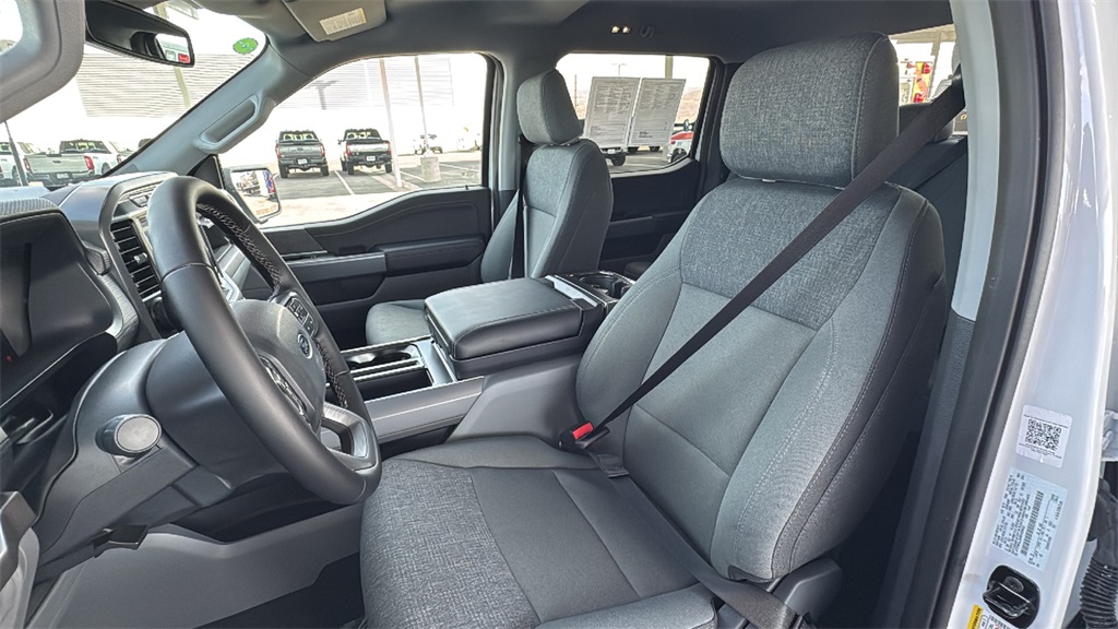 2024 Ford F-150 XLT photo 21