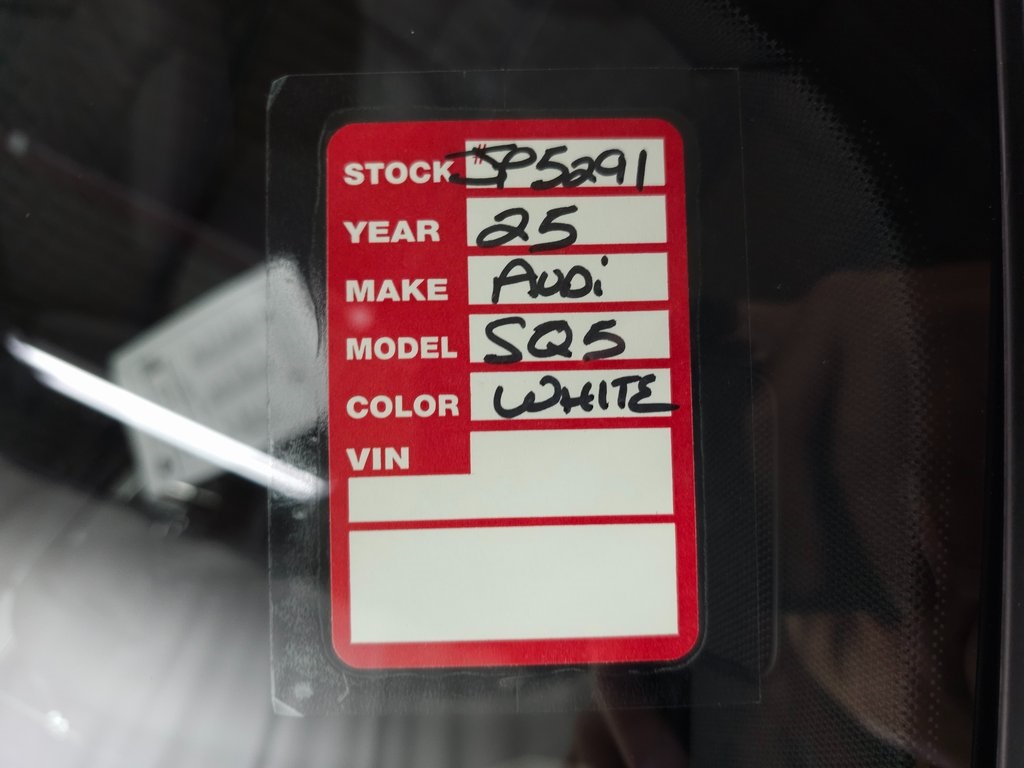 2025 AUDI SQ5 - Image 37