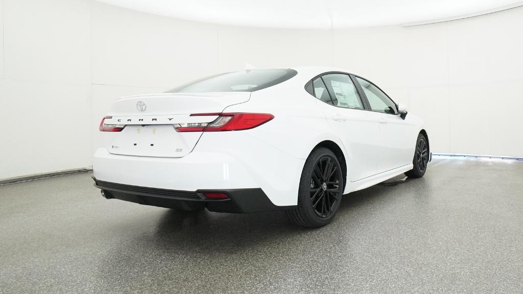 2026 Toyota Camry SE photo 16