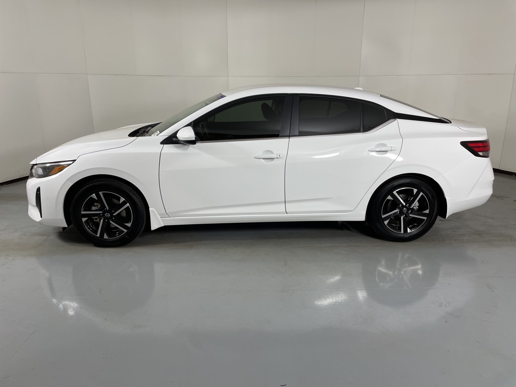 2025 Nissan Sentra SV photo 5