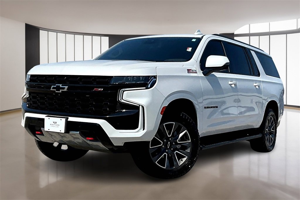 2023 Chevrolet Suburban Z71's photo