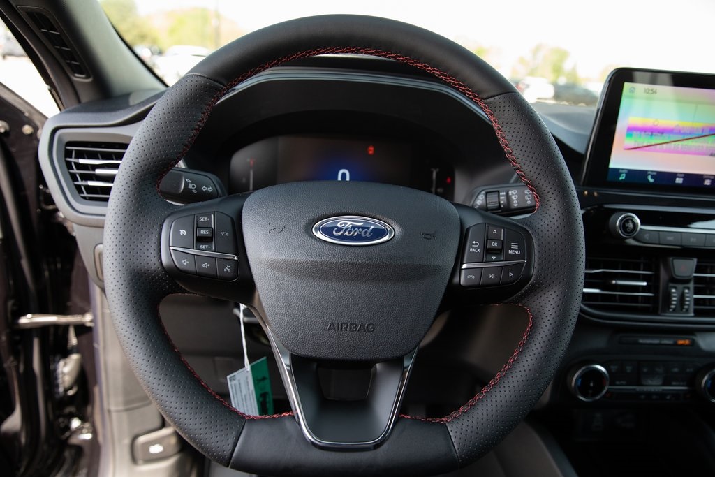 2025 Ford Escape ST-Line photo 26