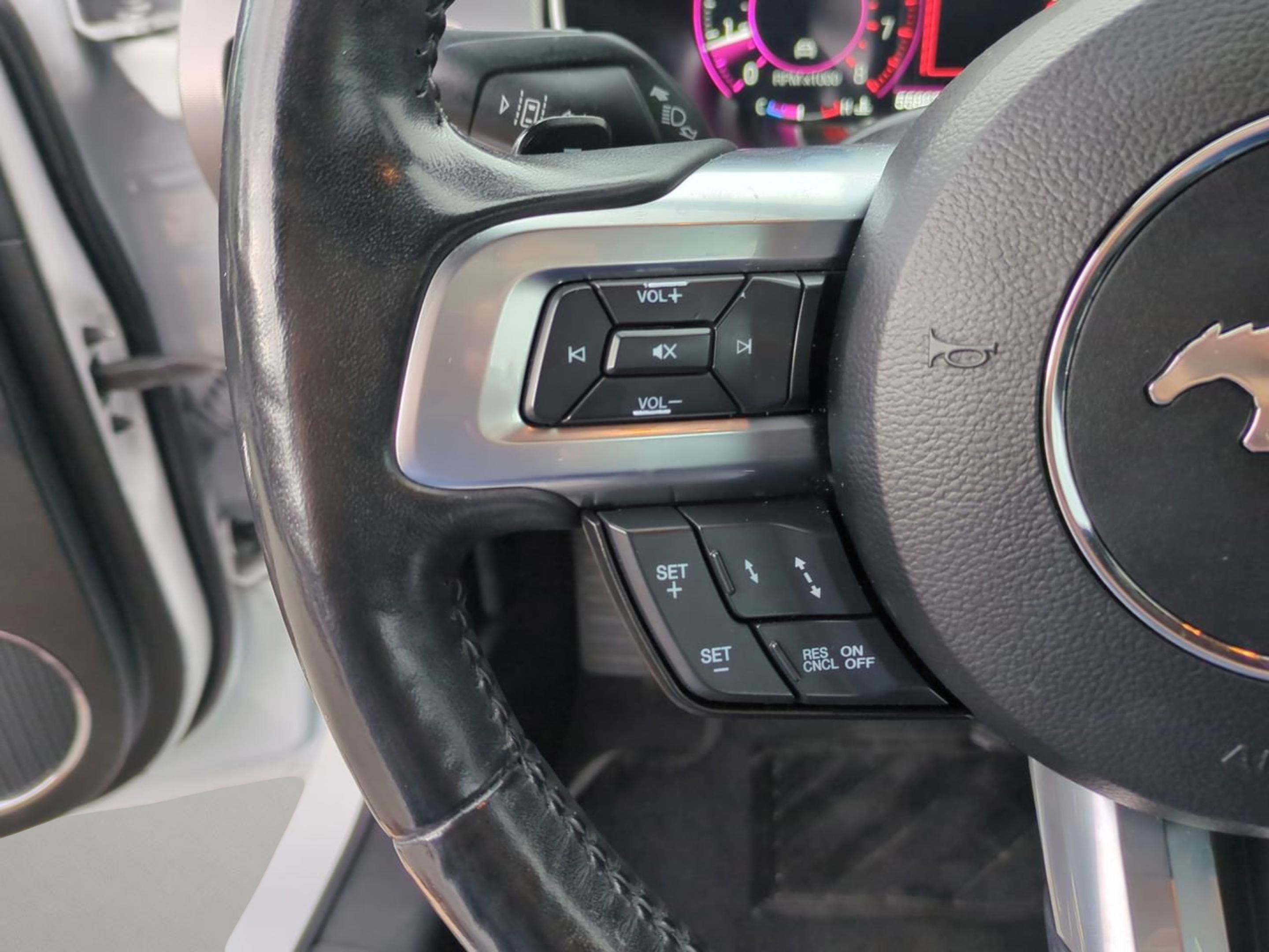 2022 Ford Mustang EcoBoost Premium photo 25