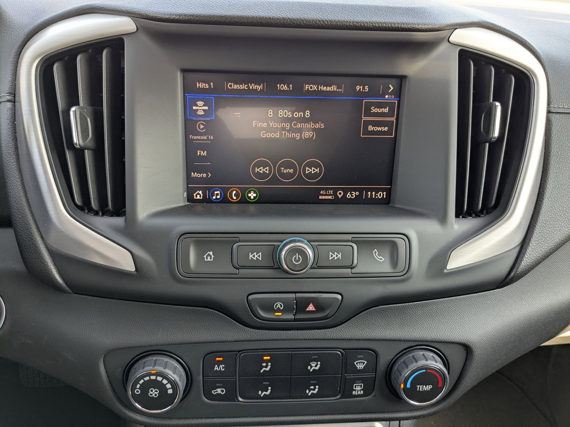 2024 Gmc Terrain SLE photo 15