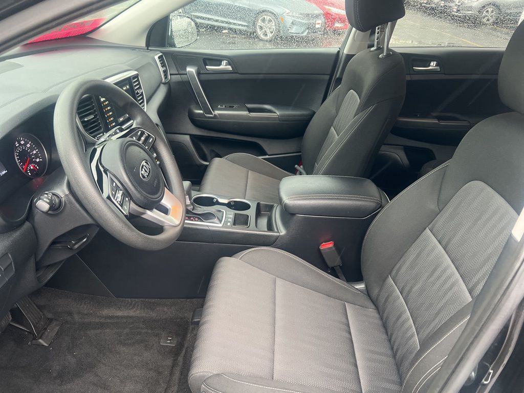 2020 Kia Sportage LX photo 4
