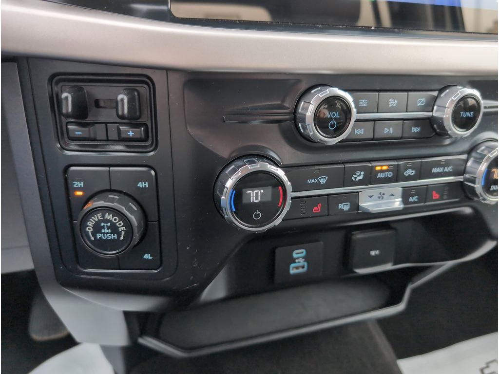 2021 Ford F-150 XLT photo 15