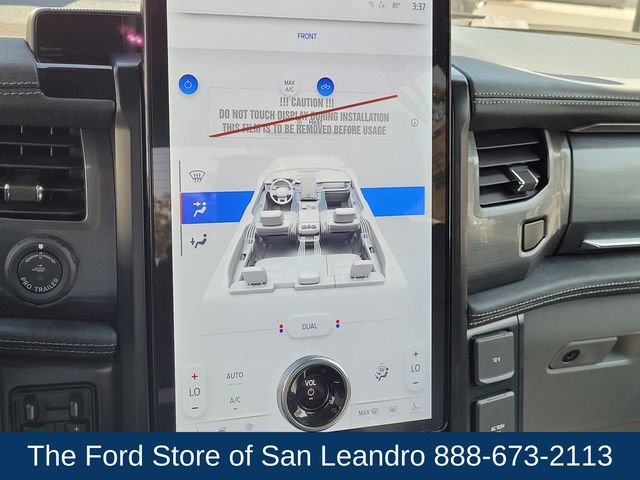 2025 Ford F-150 Lightning photo 17