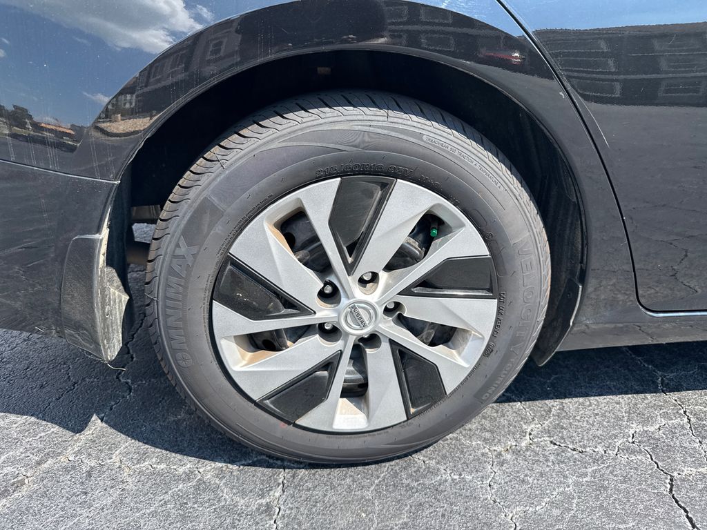 2022 Nissan Altima 2.5 S photo 17