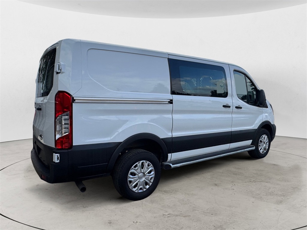2023 Ford Transit photo 3