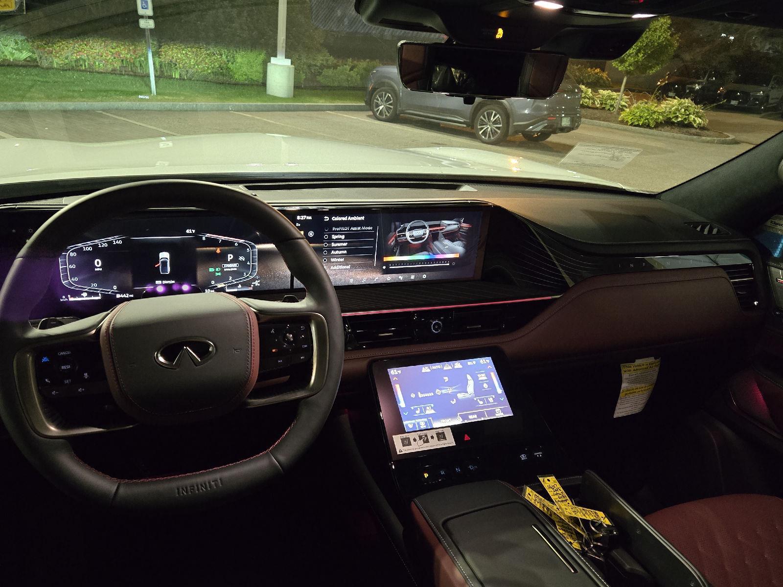 2026 Infiniti QX80 photo 9
