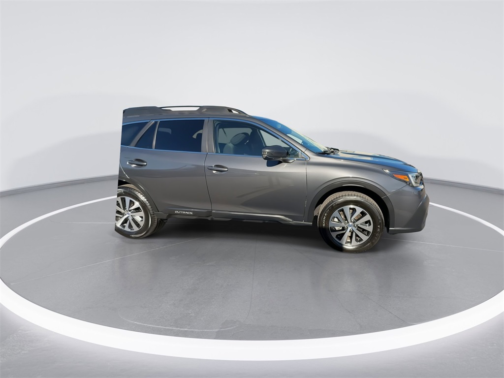 2020 Subaru Outback Premium photo 3