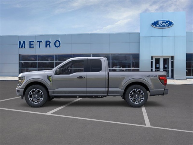 2025 Ford F-150 STX photo 4