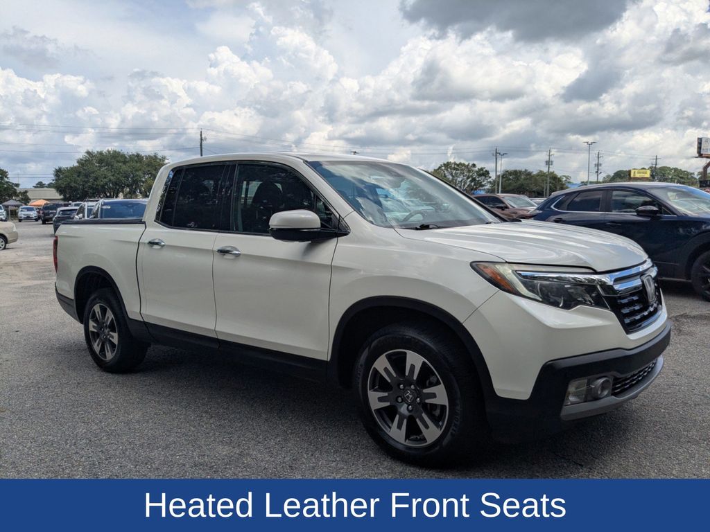 2019 Honda Ridgeline RTL-E photo 2