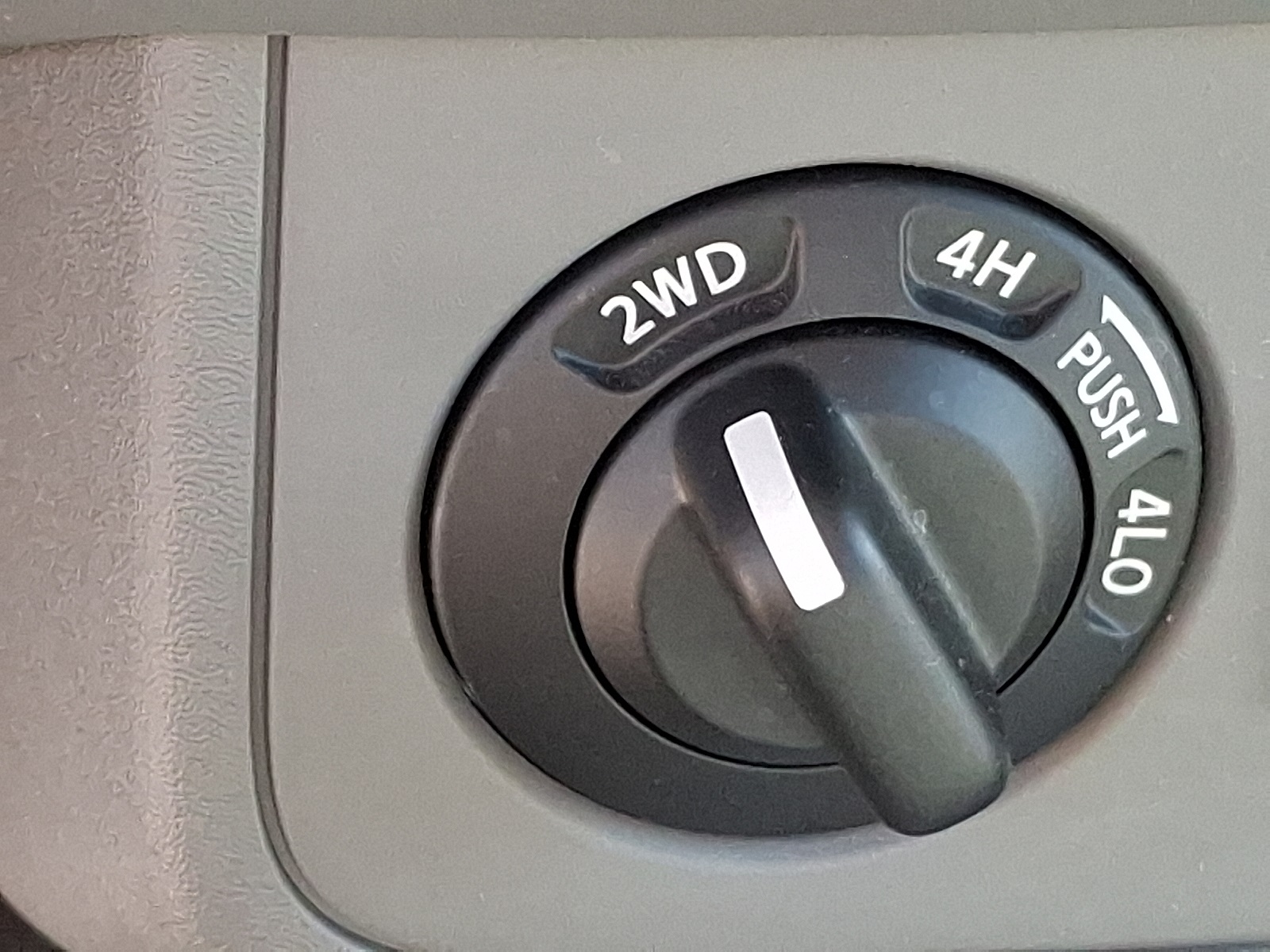 2021 Nissan Frontier SV Crew Cab photo 21