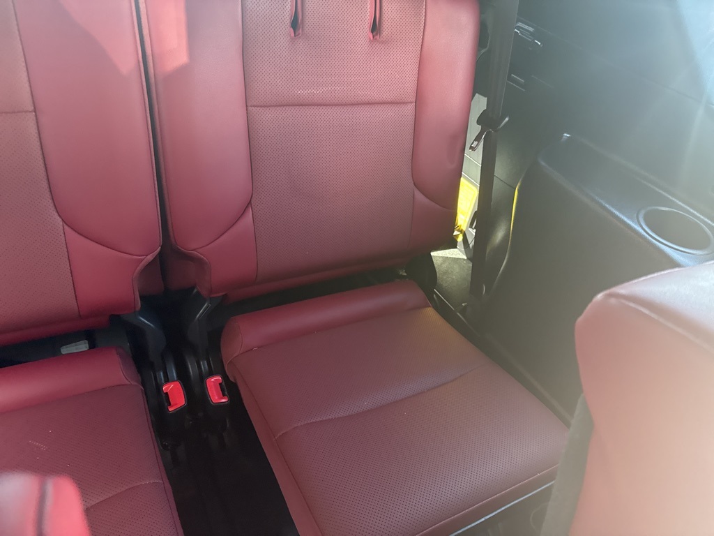 2021 Lexus GX 460 photo 32