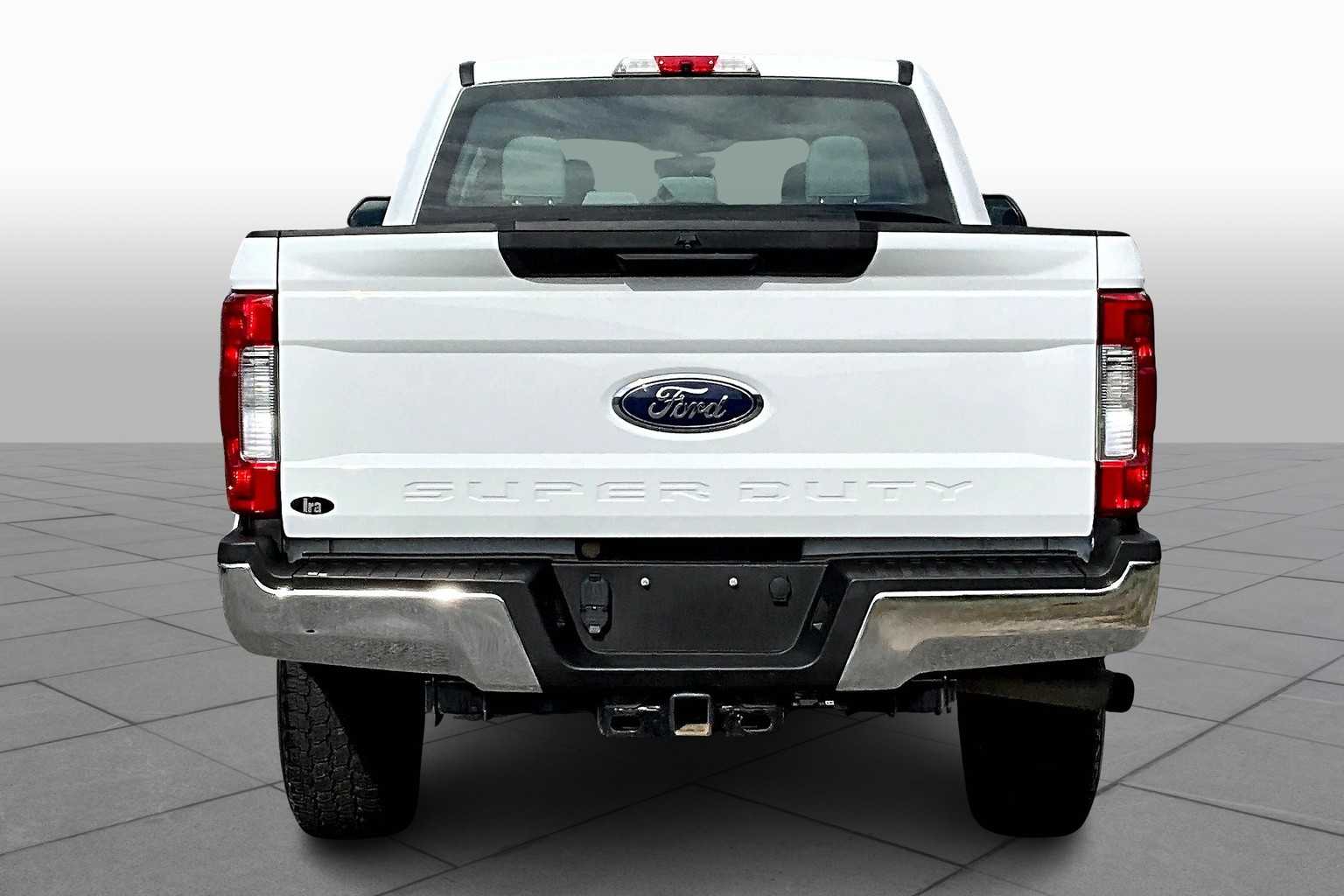 2019 Ford F-250 XL photo 4
