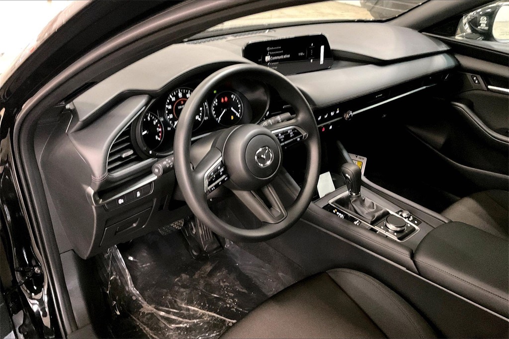 2026 MAZDA MAZDA3 - Image 7