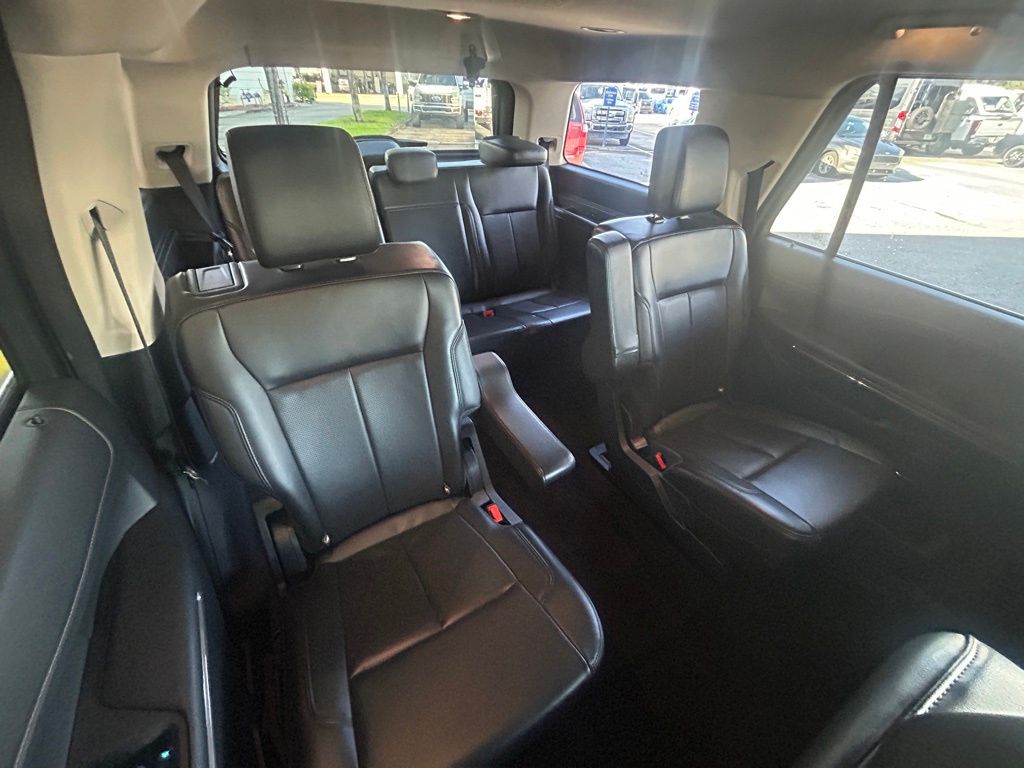 2022 Ford Expedition XLT photo 23