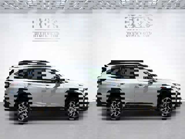 2025 Subaru Outback Premium photo 4