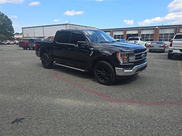 2022 Ford F-150 Lariat photo 2