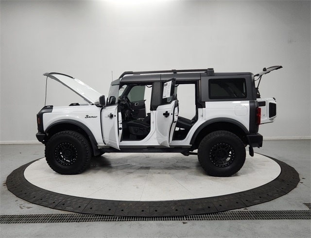2023 Ford Bronco Base photo 12
