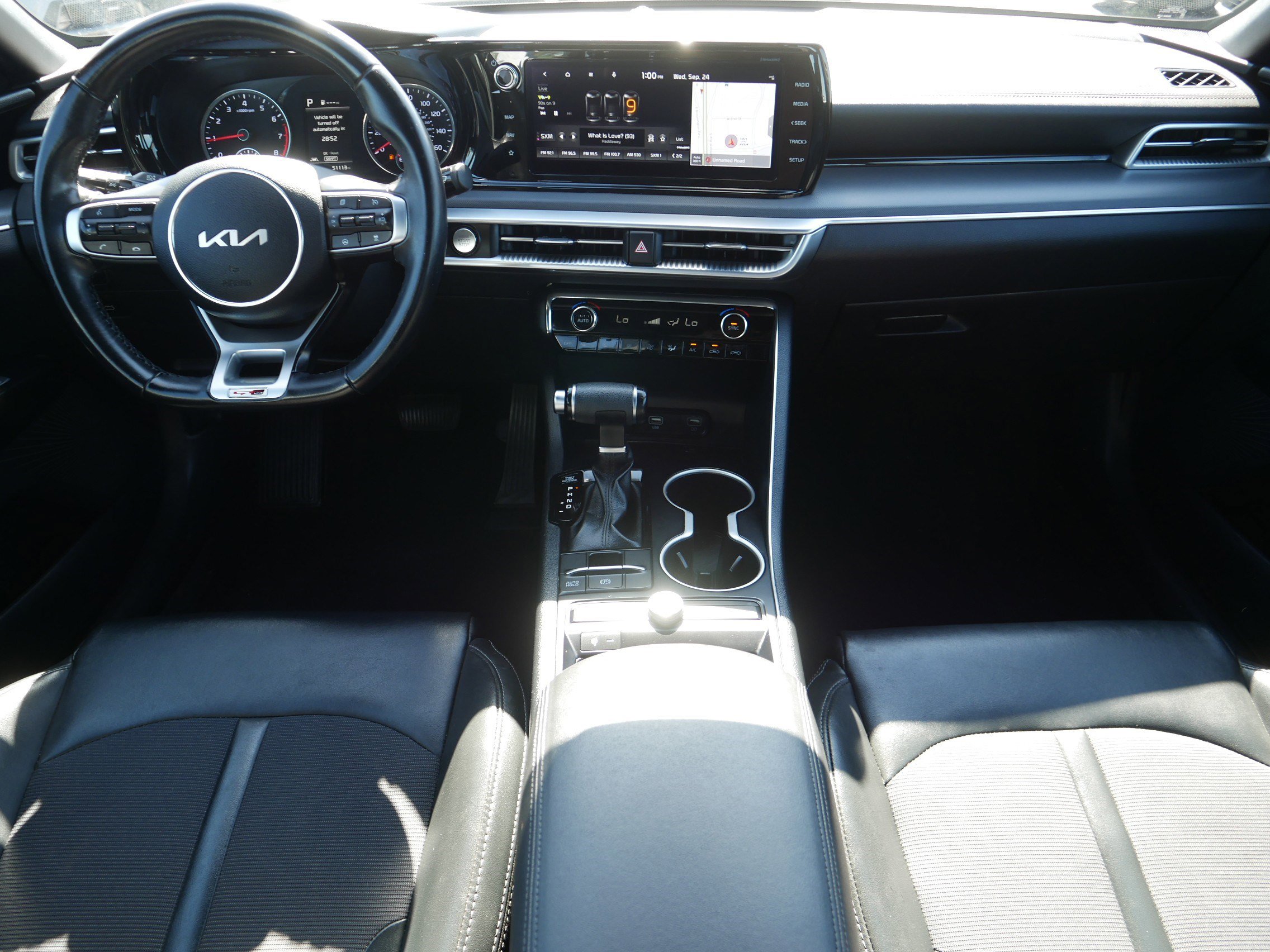 2022 Kia K5 GT-Line photo 10
